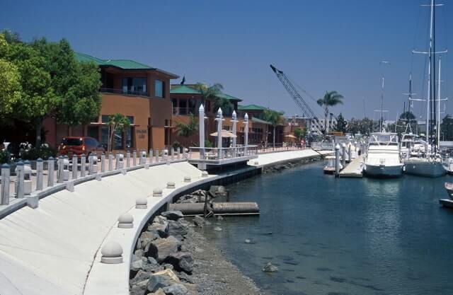 Promenade Sun Harbor Marina